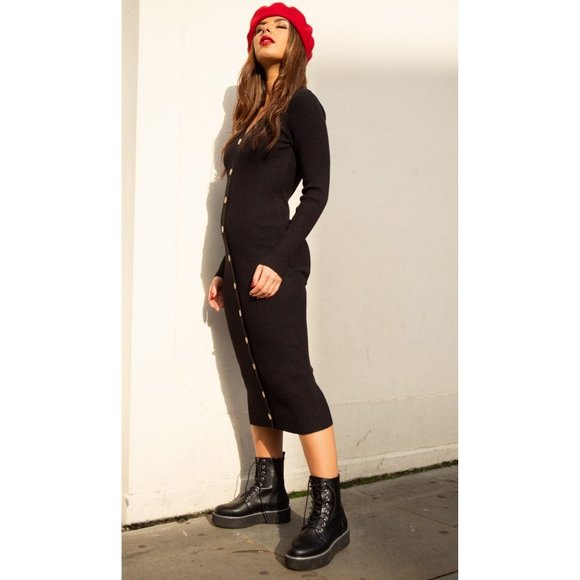 Sophia Knitted Long Sleeve Midi Dress with Buttons - Picture 6 of 7